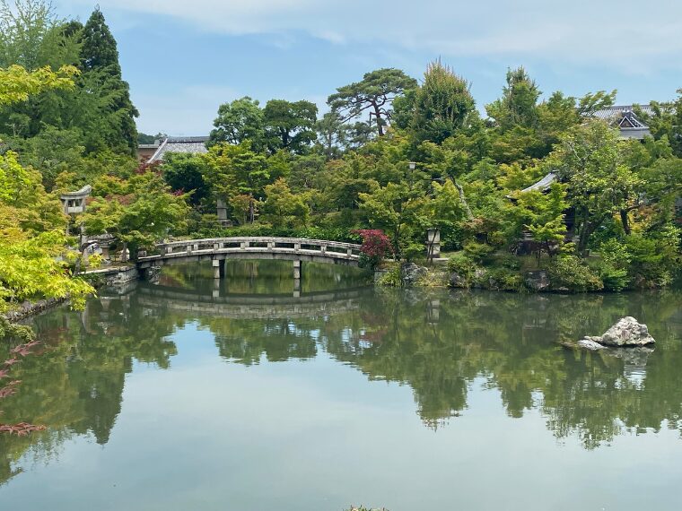 永観堂禅林寺の放生池