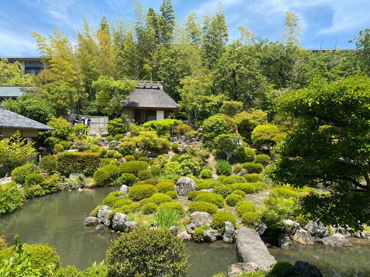 等持院の庭園