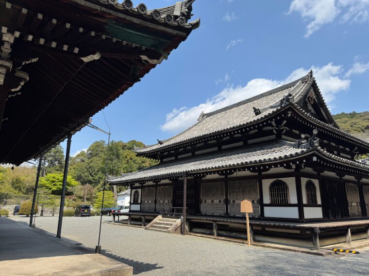 泉涌寺の舎利殿