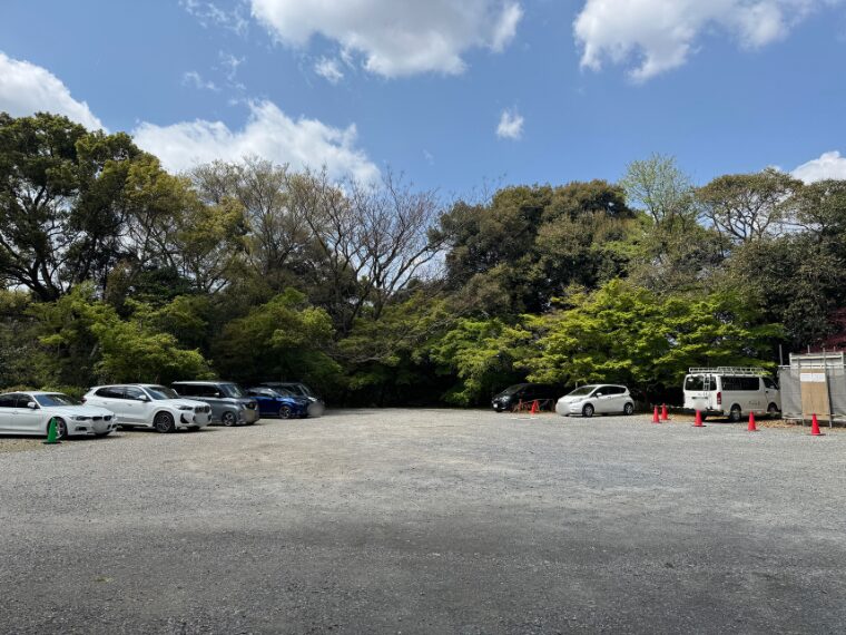 泉涌寺の駐車場