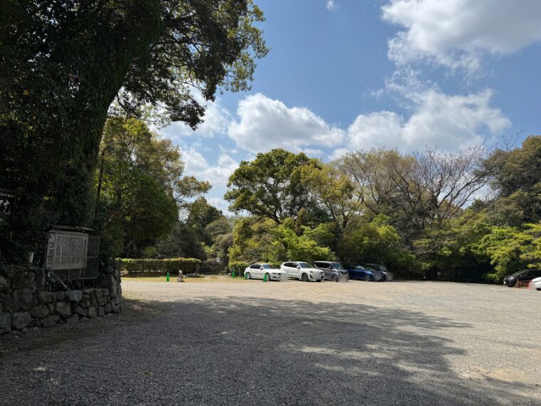 泉涌寺の駐車場