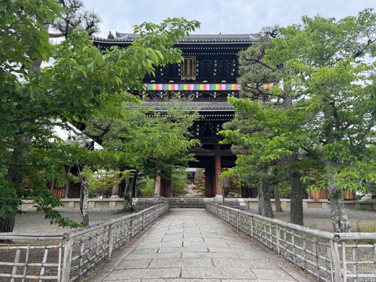 金戒光明寺の山門