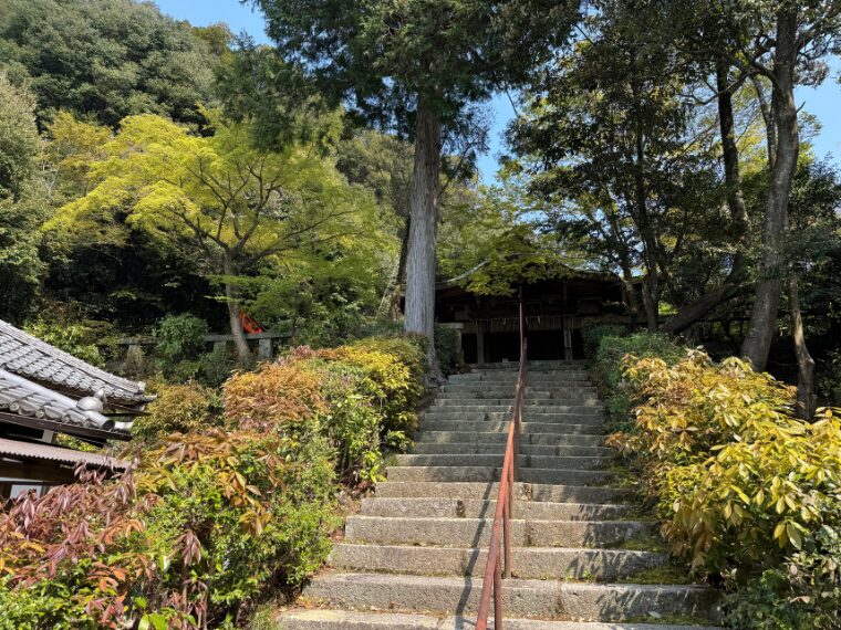 来迎院の荒神堂