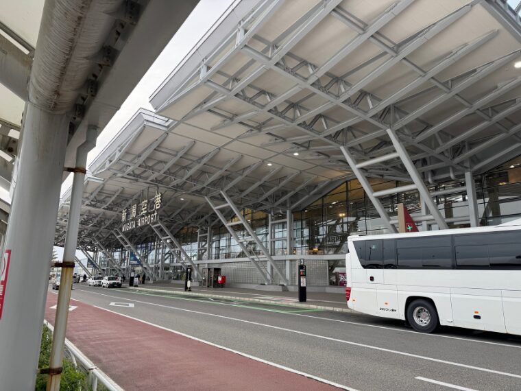 新潟空港