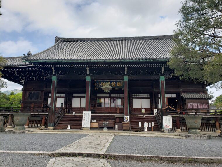 清凉寺本堂