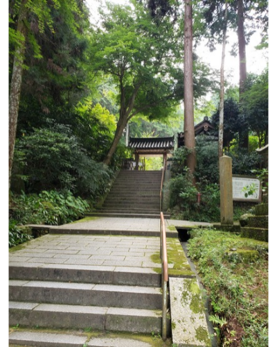 岩船寺山門へ